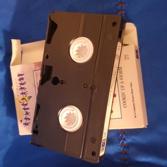 1986 UNTESTED Popples VHS 2 pack Cookin Up A Storm & Treasure of Popple … - Picture 7 of 9